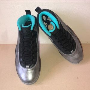 Men’s Air Jordan 10 Retro Lady Liberty size 11.5